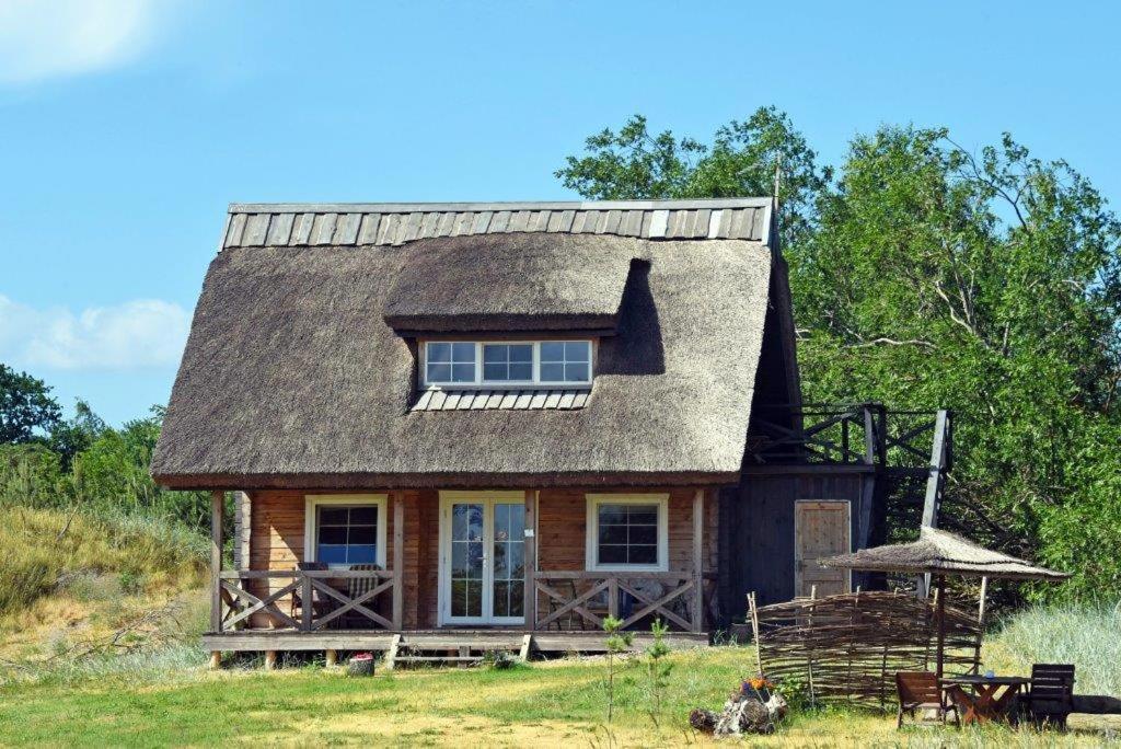 Ferienwohnung Judbidzi Pape Exterior foto