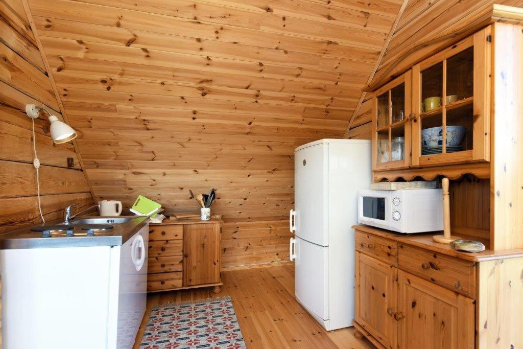 Ferienwohnung Judbidzi Pape Exterior foto