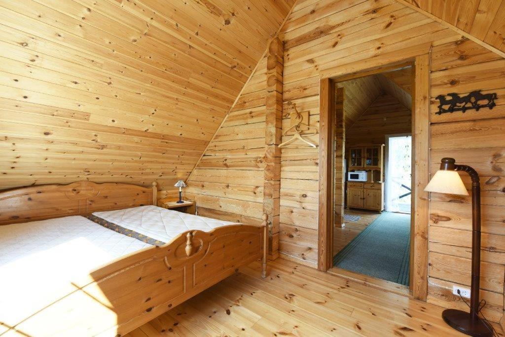 Ferienwohnung Judbidzi Pape Exterior foto