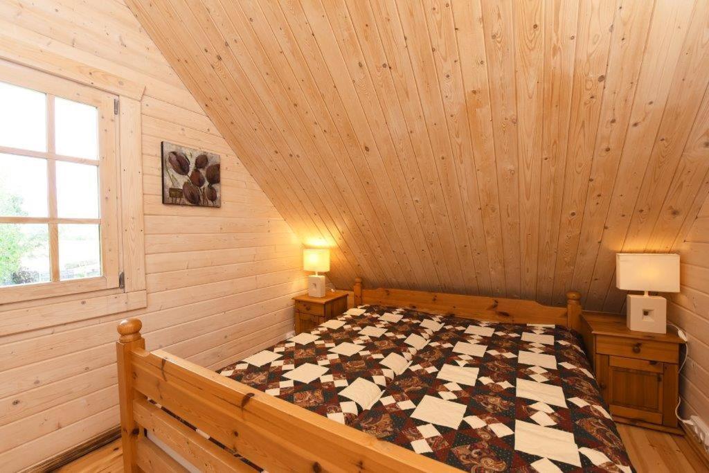 Ferienwohnung Judbidzi Pape Exterior foto
