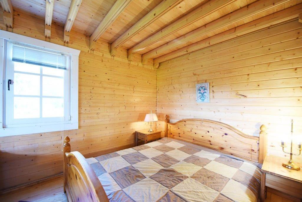 Ferienwohnung Judbidzi Pape Exterior foto